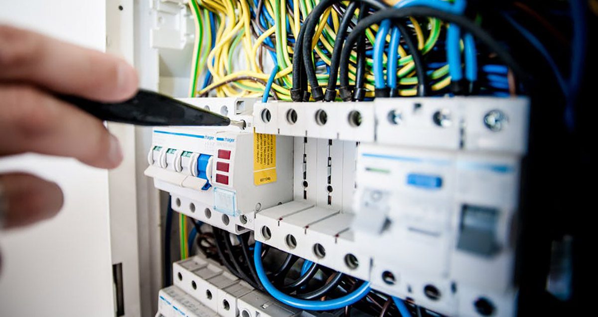 کلید محافظ جان چیست؟