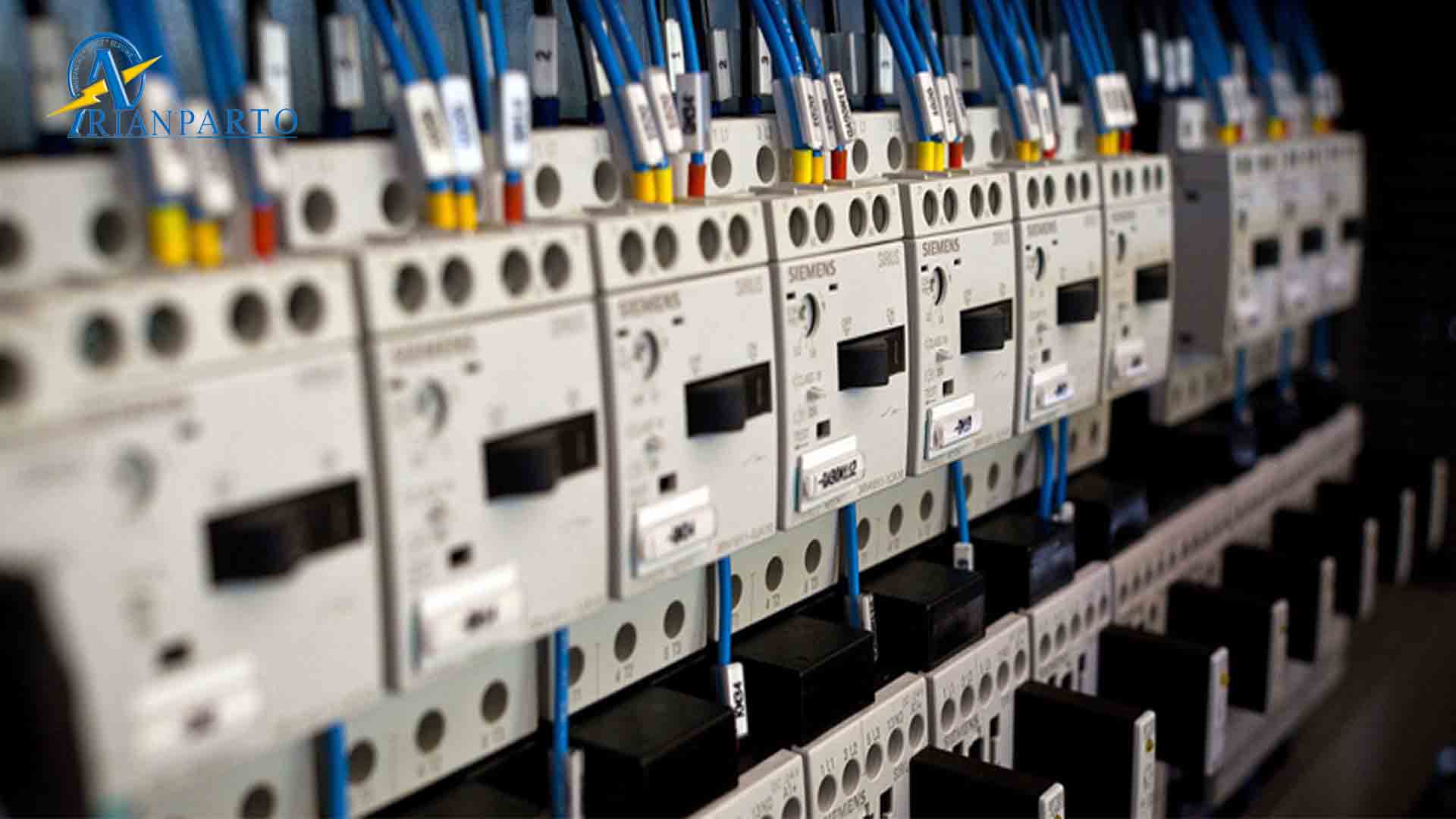 معرفی بهترین مواد و قطعات برای ساخت تابلو برق مقاوم 1403